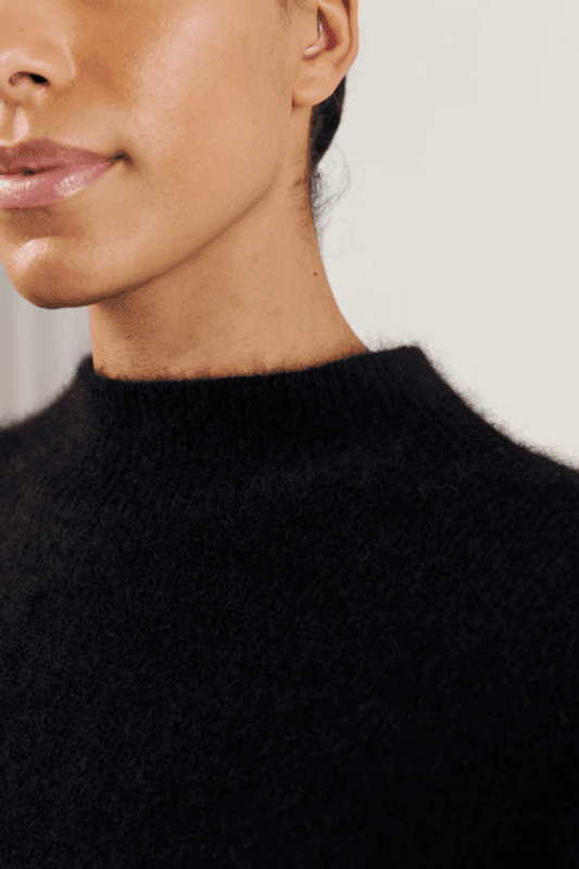 DOANNA GENSER Black
