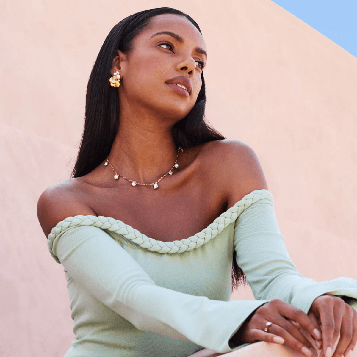 LUMI PEARL EARRINGSGOLD