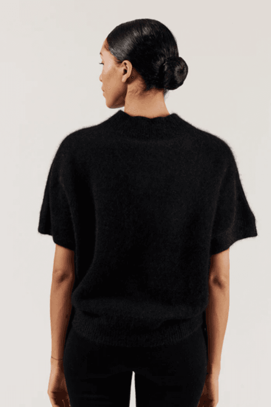 DOANNA GENSER Black